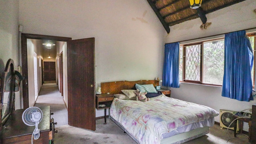 4 Bedroom Property for Sale in Bonza Bay Eastern Cape